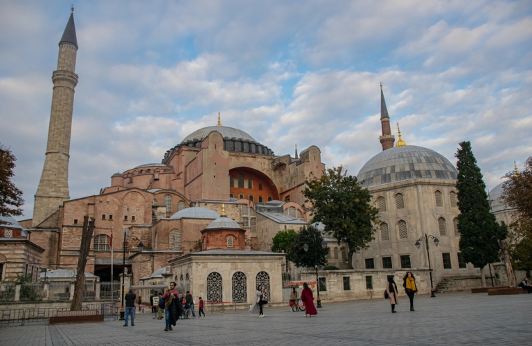 Top Family-Friendly Activities in Istanbul on a Budget