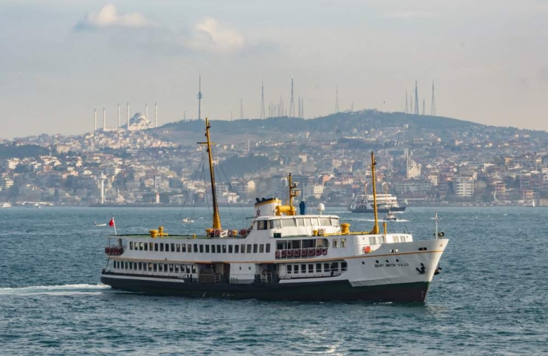 Istanbul Bosphorus Cruise Tour