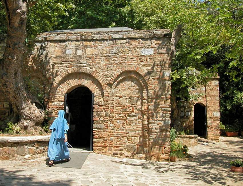 Historic House of the Virgin Mary, Turkey