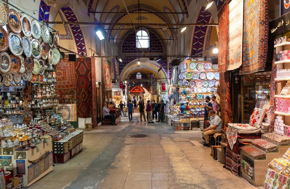 Grand Bazaar Ceramic Shops in Istanbul
