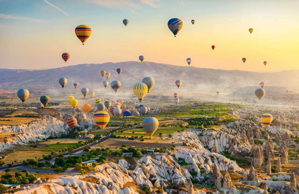 Colorful Hot Air Balloons at Sunrise